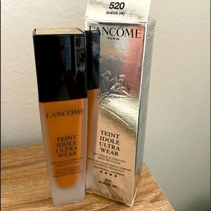Lancôme Teint Idole Ultra Wear Foundation Suede520 w